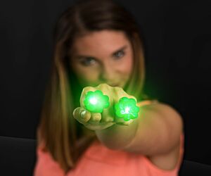 Flashing Shamrock Clover Rings